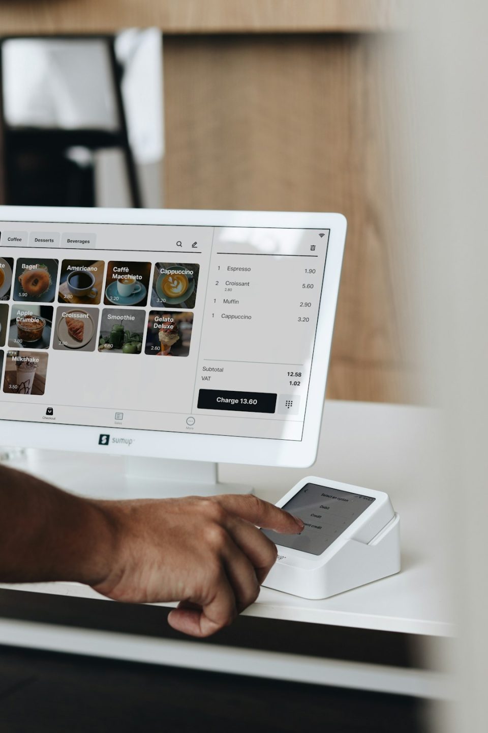 Freight Forwarding Invoice Automation vs Raft