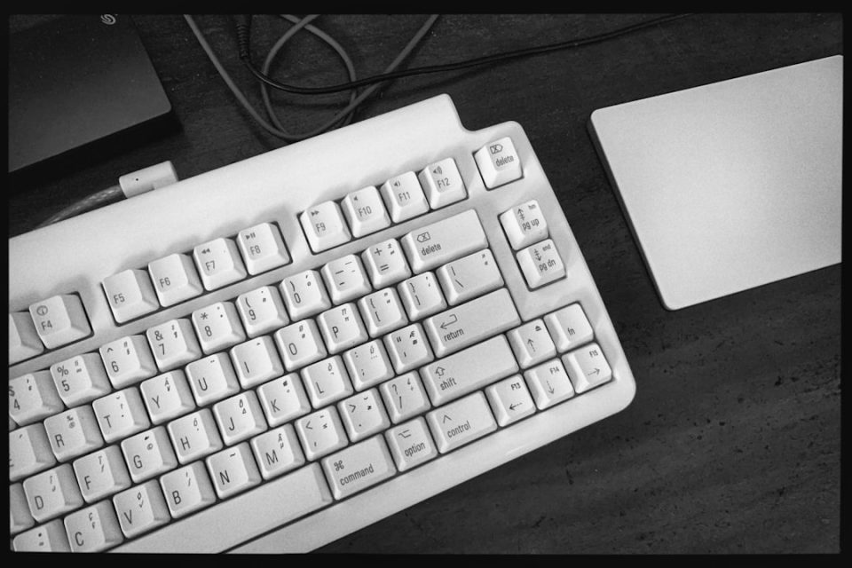 AI-Assisted Writing: How Large Language Models Transform Content Creation and Why Human Oversight Still Matters