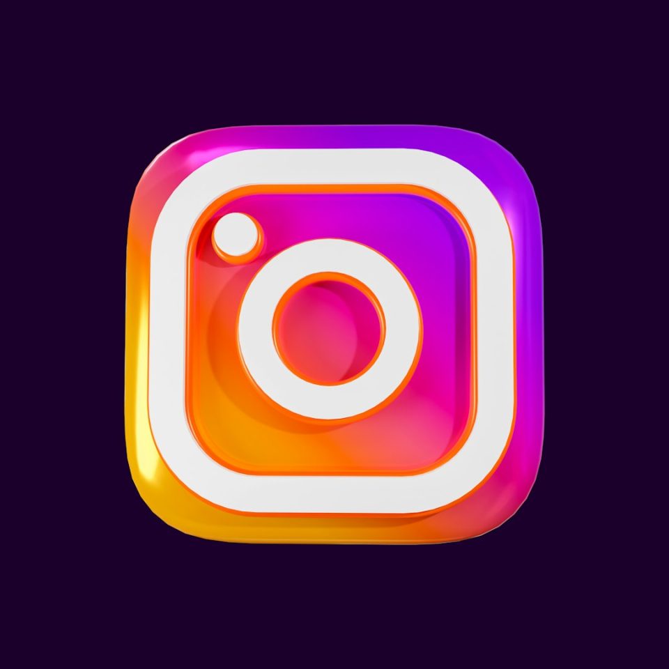 an instagram logo with a purple background instagram analytics, influencer analysis, social media trends