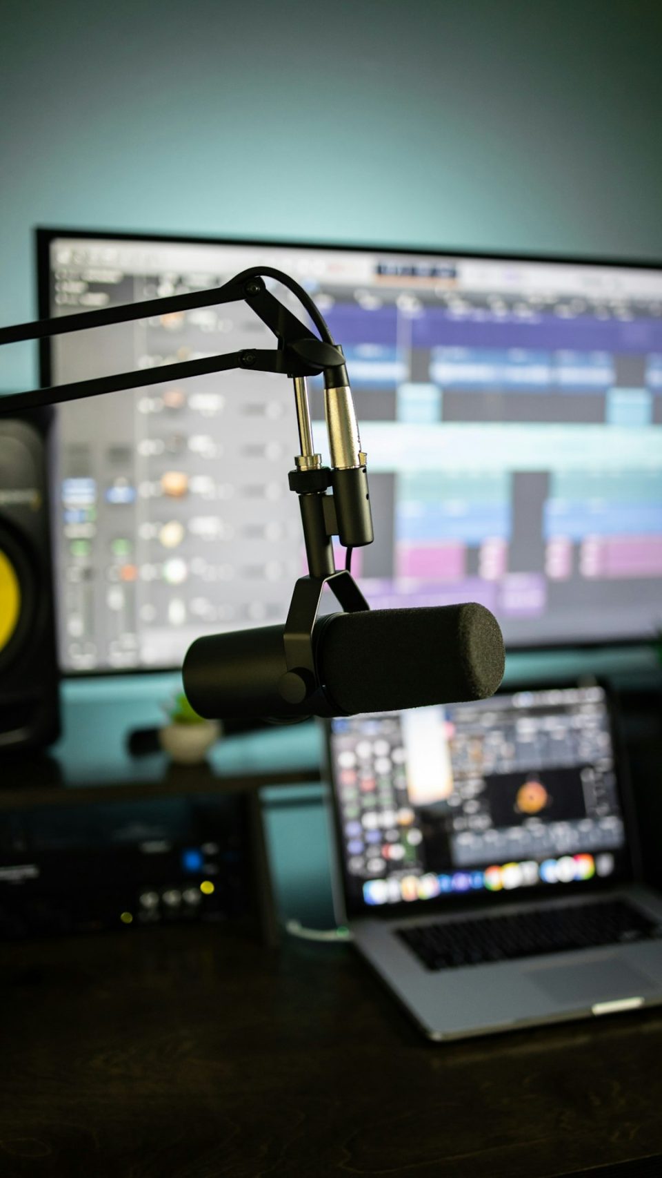 Best Platform on Galaxy.ai to Make a Music Artist Logo in 2026