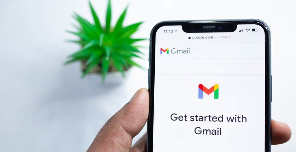 Image of Gmail on phone