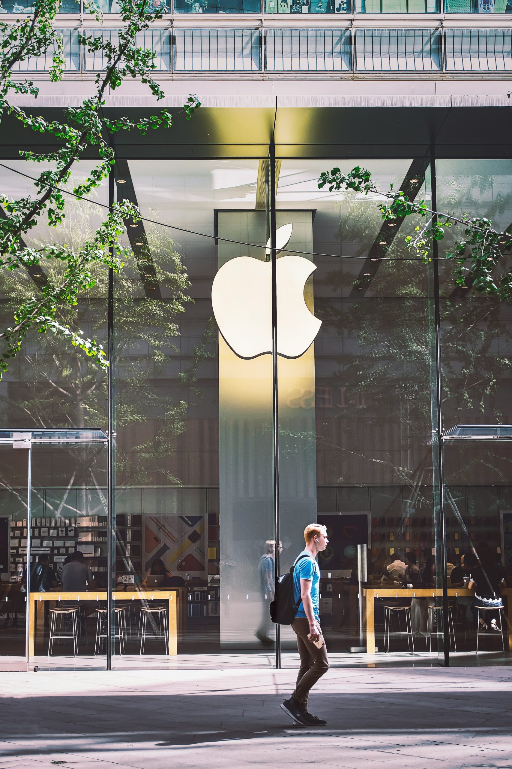 Why Schedule an Apple Genius Bar Appointment