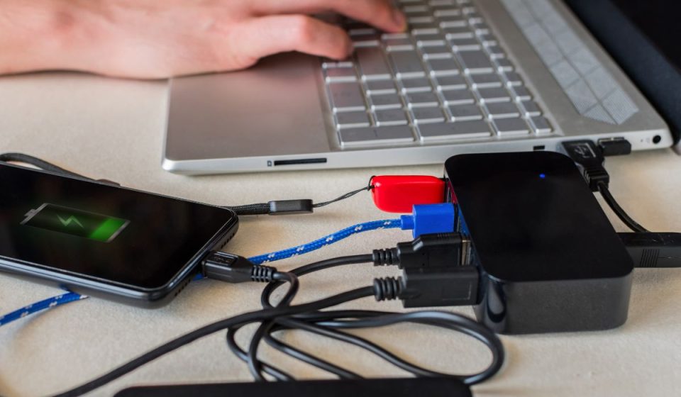 What Is a USB Splitter?