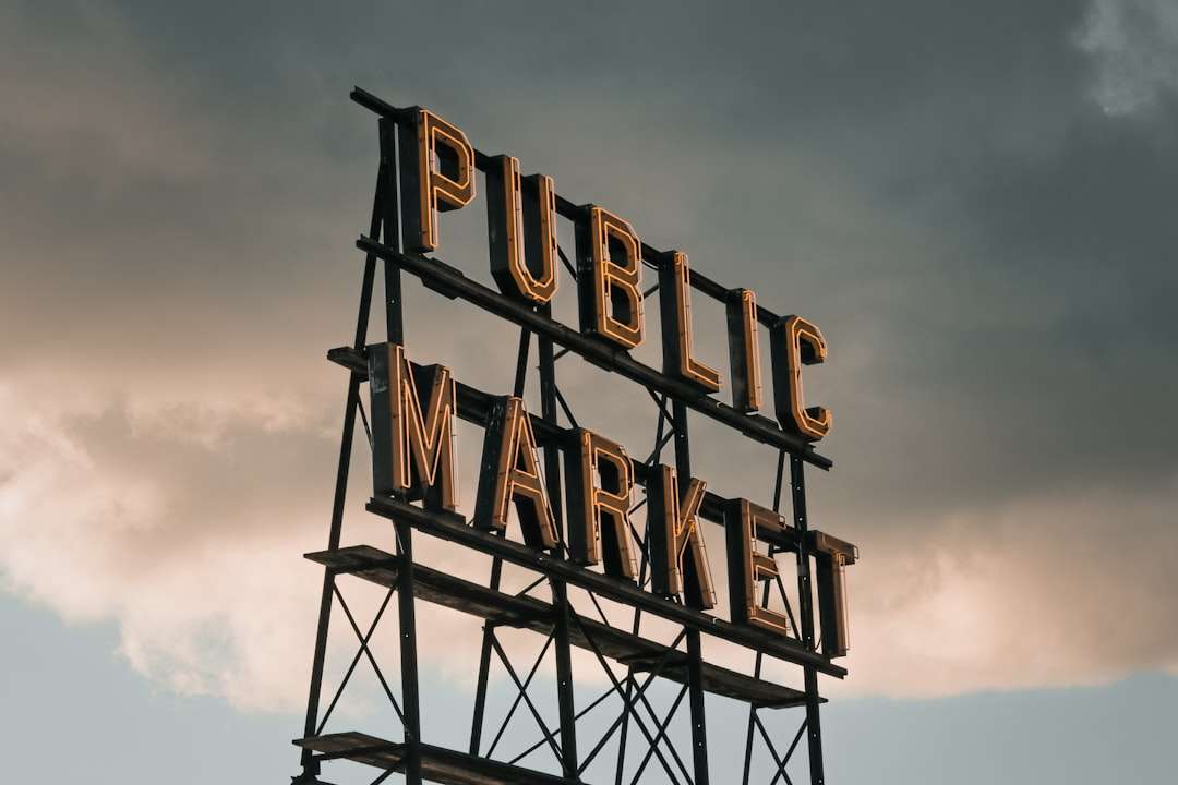 a public market sign on a cloudy day tech companies, pricing strategy, successful examples
