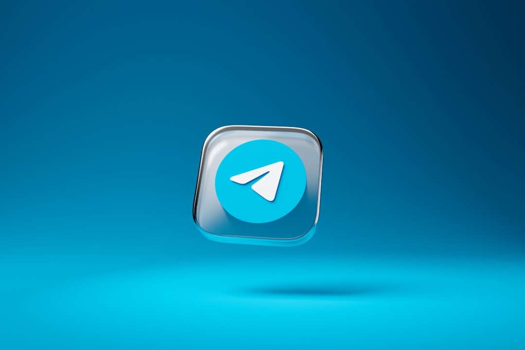 a blue button with a white arrow on it windows mbox viewer, thunderbird import, email software windows