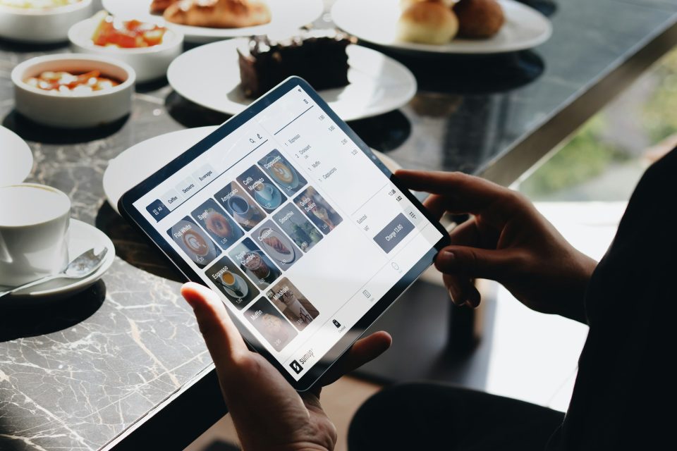 How to Improve Restaurant Operations: Proven Strategies for 2026